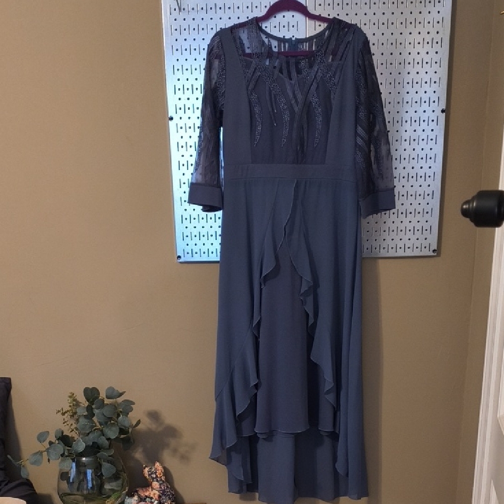 Elegant Gray Dress with Sheer Sleeves